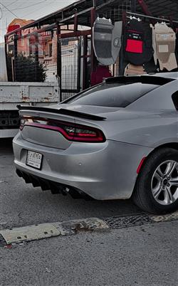 دودج تشارجر